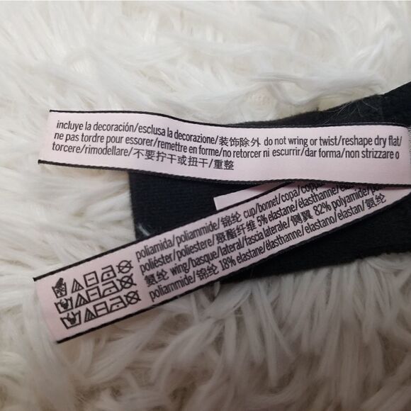 32DD {Victoria's Secret} Black Bra Top - Picture 13 of 16